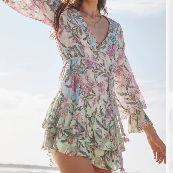 Asia Short Dress - Picture 1 of 6